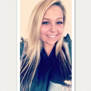 Meet your Posher, Alexis